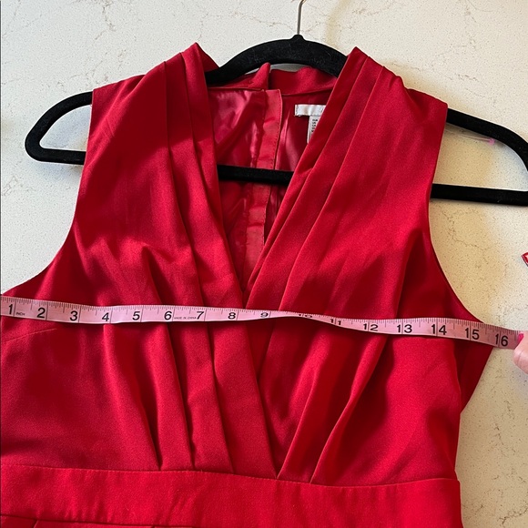 H&M Scarlet Sleeveless Mini Dress - Picture 4 of 5
